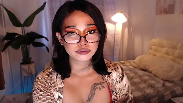 Irresistible_iris Show Webcam