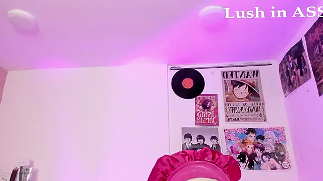 Chat +18 de Sachi_Meow ao vivo