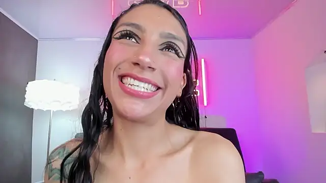 Онлайн чат XXX miss___evangeline