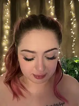 Chat +18 de KellyMoors ao vivo