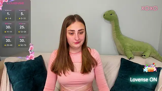 MilliStrii élő XXX-chatje