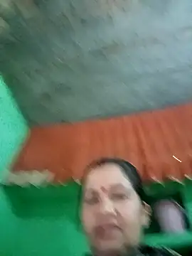 Show de Manavi_x na webcam