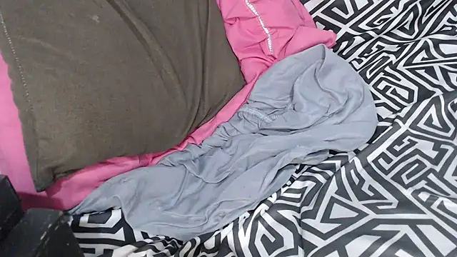 دردشة CamilaRoom الجنسية المباشرة