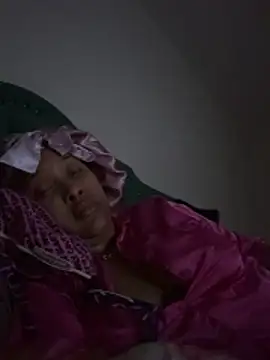 Macadamianutx Obrolan Langsung XXX