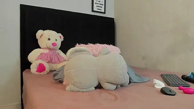 Lyria_Diamond 即時 XXX 聊天