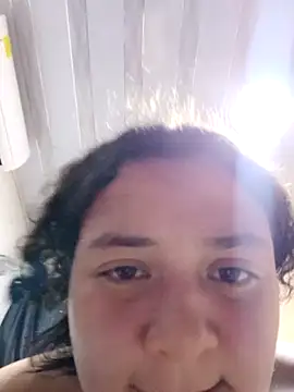 XXX chat uživo modela Liancy