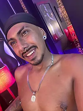 Show de webcam de Latinmoster_boss