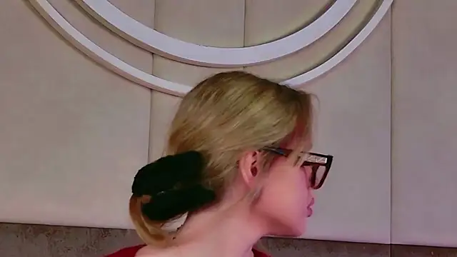 دردشة Beckie_White الجنسية المباشرة