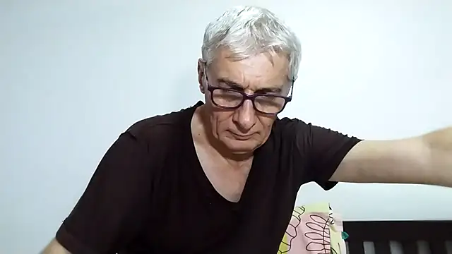 BIGUNCUTHARDCOCKのウェブカメラショー