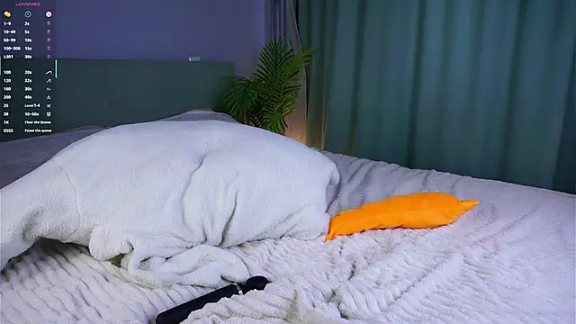 ShantellAngulo Live XXX-chat