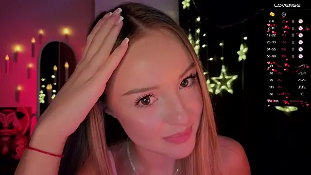 Nestyzz Chat XXX live