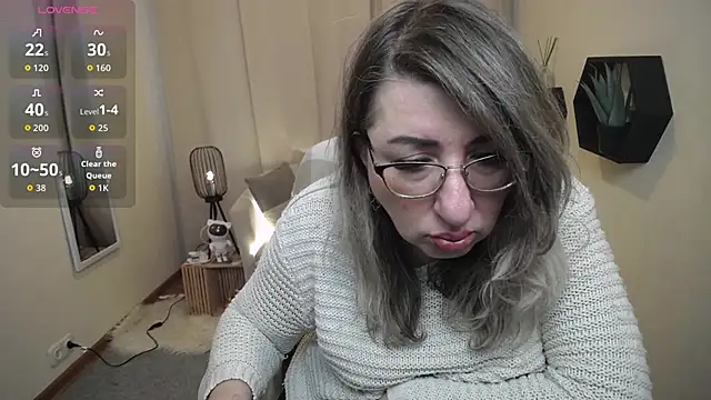 KKMimiKKのライブXXXチャット