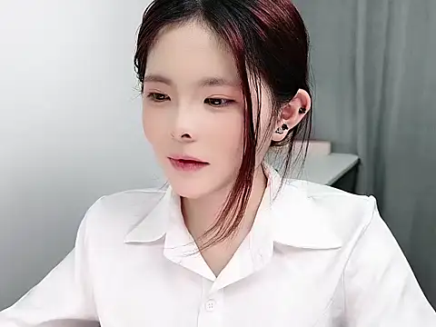 cherry-_-cherry: онлайн-секс-чат