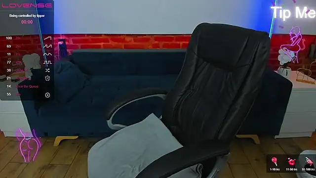 Kamilla_HotのライブXXXチャット