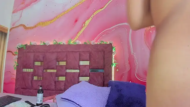 Daisy__rose élő XXX-chatje