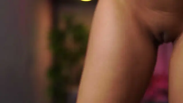 دردشة GinaValentinna الجنسية المباشرة