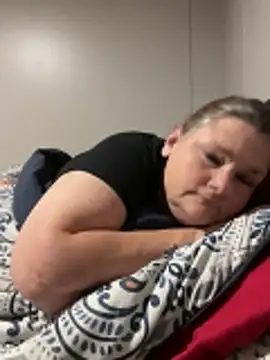 Roxie6989: διαδικτυακό σόου στην κάμερα