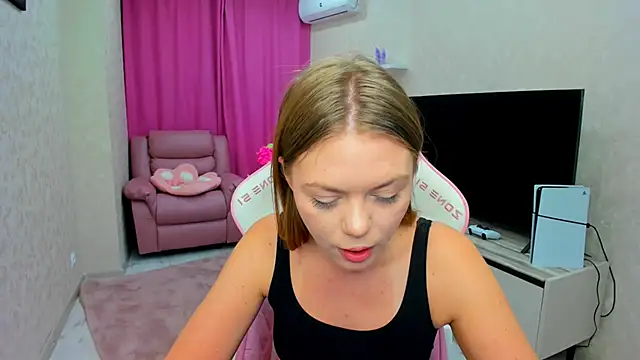 Chat XXX Live Strawberrye