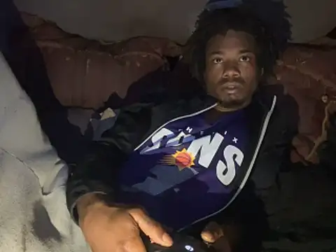 Chat +18 de SlimeCrownzOut5 ao vivo