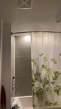 tia___fox 现场XXX聊天