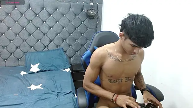 luka_big18 – Naživo XXX chat