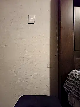 دردشة KITTEN-10 الجنسية المباشرة