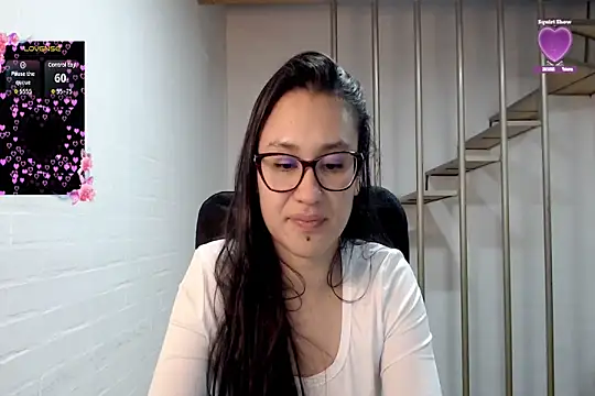 Онлайн чат XXX Jessie_Desire