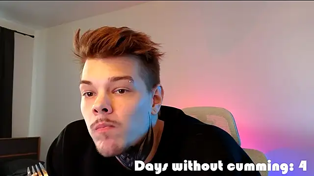 DENIS_HERE 网络视讯表演