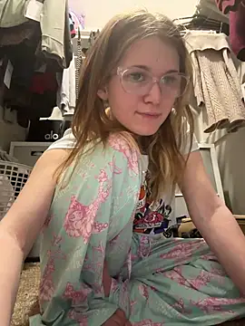 Riley_ray69 webkamerás műsora