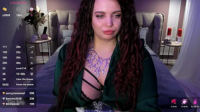 Miss_Maya_Mils' Live XXX Chat