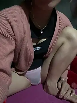 nhinhi-sexy's Live XXX Chat