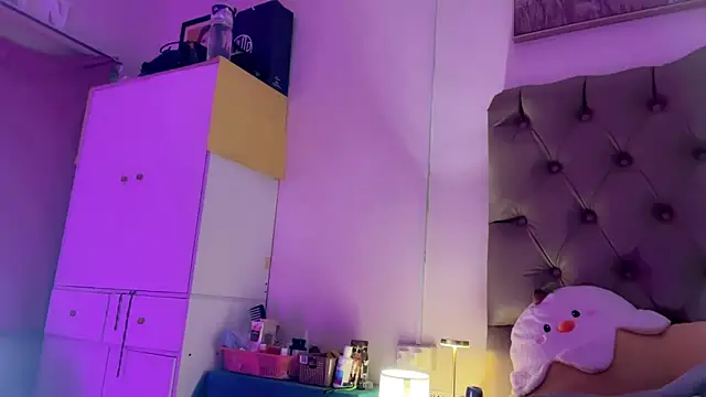 iamlovemarie Adlı Modelin Web Kamerası Şovu