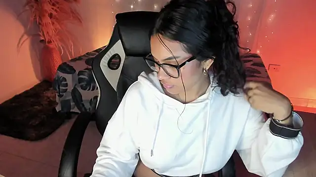 XXX chat uživo modela Riana_Kean