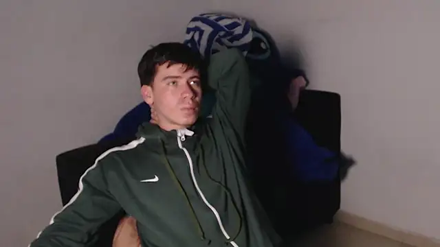 Chatroom XXX en direct de harry_greg21