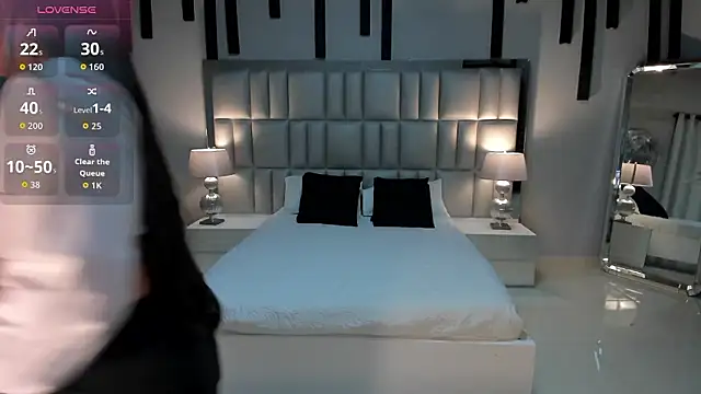 MilaColeman Obrolan Langsung XXX