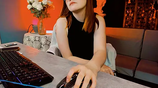 Pertunjukan Kamera Web EllieFoxy