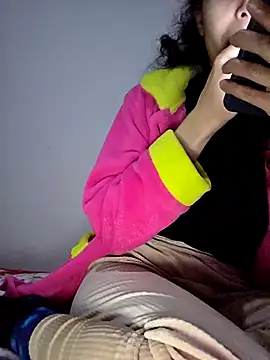 XXX chat uživo modela altinya