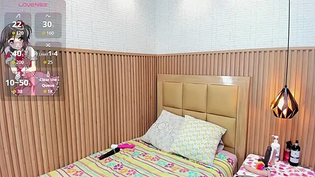 LOLAMAXIn Live XXX chat