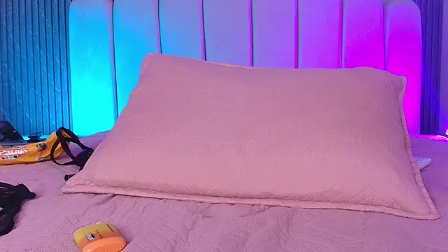 XXX chat uživo modela abbyrouss_