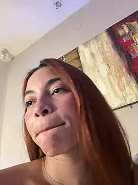 XXX chat uživo modela AkiraY10