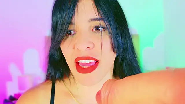 CharlootteEvansのライブXXXチャット