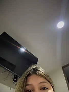 lunablossom_のウェブカメラショー