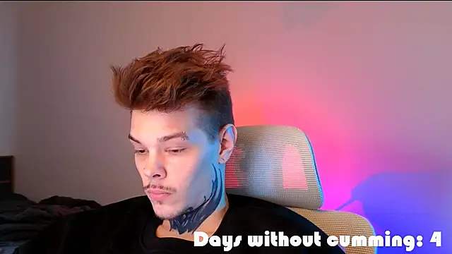 Онлайн чат XXX DENIS_HERE