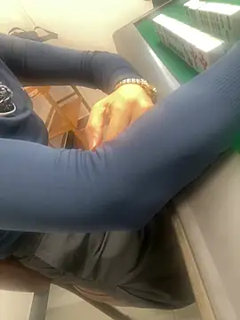 Chat XXX ao vivo de Linda-LL