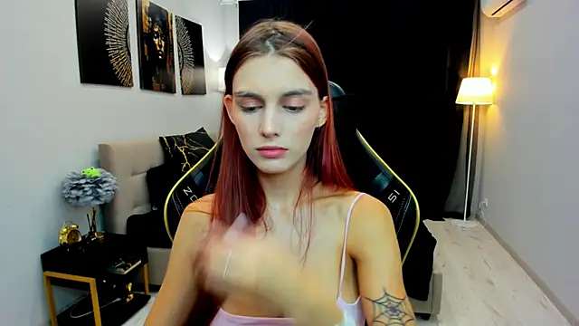 دردشة RedLipse الجنسية المباشرة