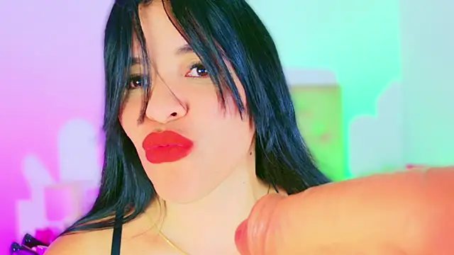 CharlootteEvans Live XXX Chat