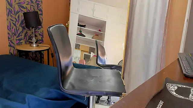 Show modela azumi_s04 na web-kameri