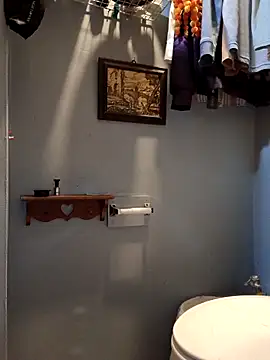 bimexpoexist – Naživo XXX chat