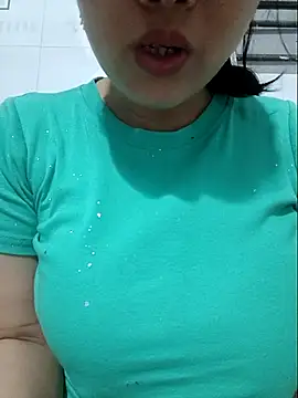 Shine_Mai 网络视讯表演