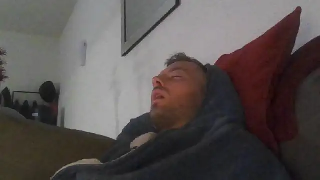 Show modela cheekycherryx na web-kameri